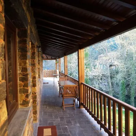 Casas Do Rio * Pampilhosa da Serra
