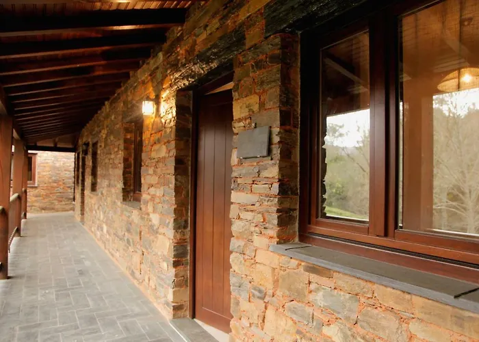 Casas Do Rio * Pampilhosa da Serra