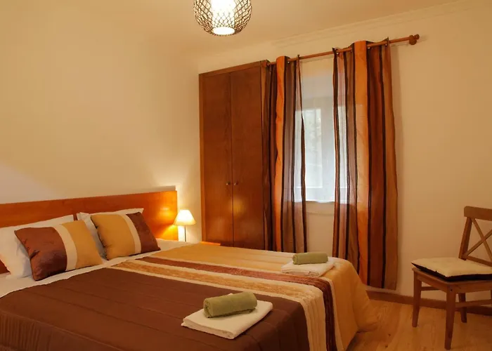 Casas Do Rio Pampilhosa da Serra